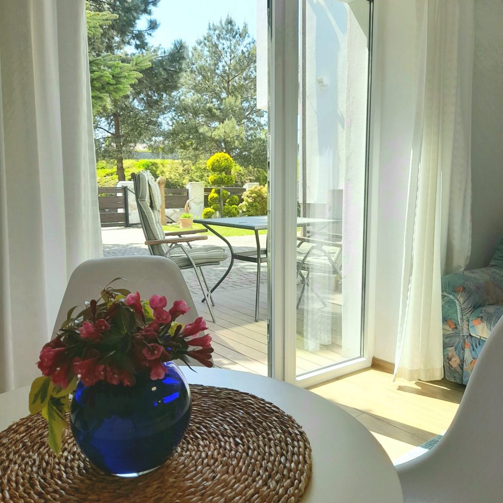 APARTAMENT TURKUSOWY